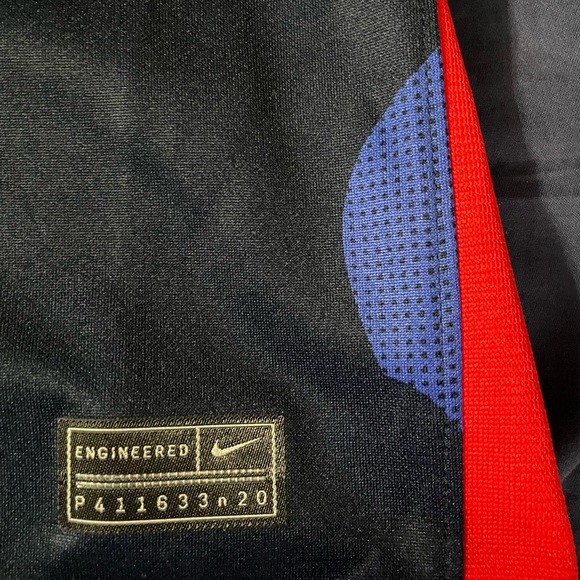 Team USA Nike Women’s Soccer Jersey (Medium) Retails For $90 - Picture 12 of 13